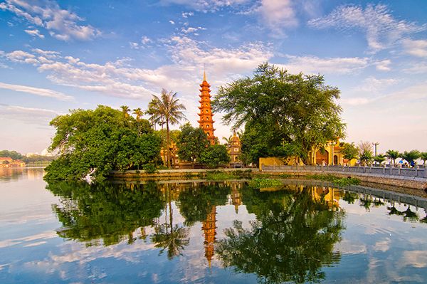 Tran Quoc Pagoda, the oldest Pagoda of Hanoi